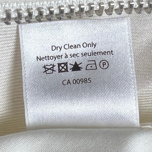 Veronica Beard Funnel Neck Peplum Jacket in Ivory - sz 0 - Picture 13 of 13